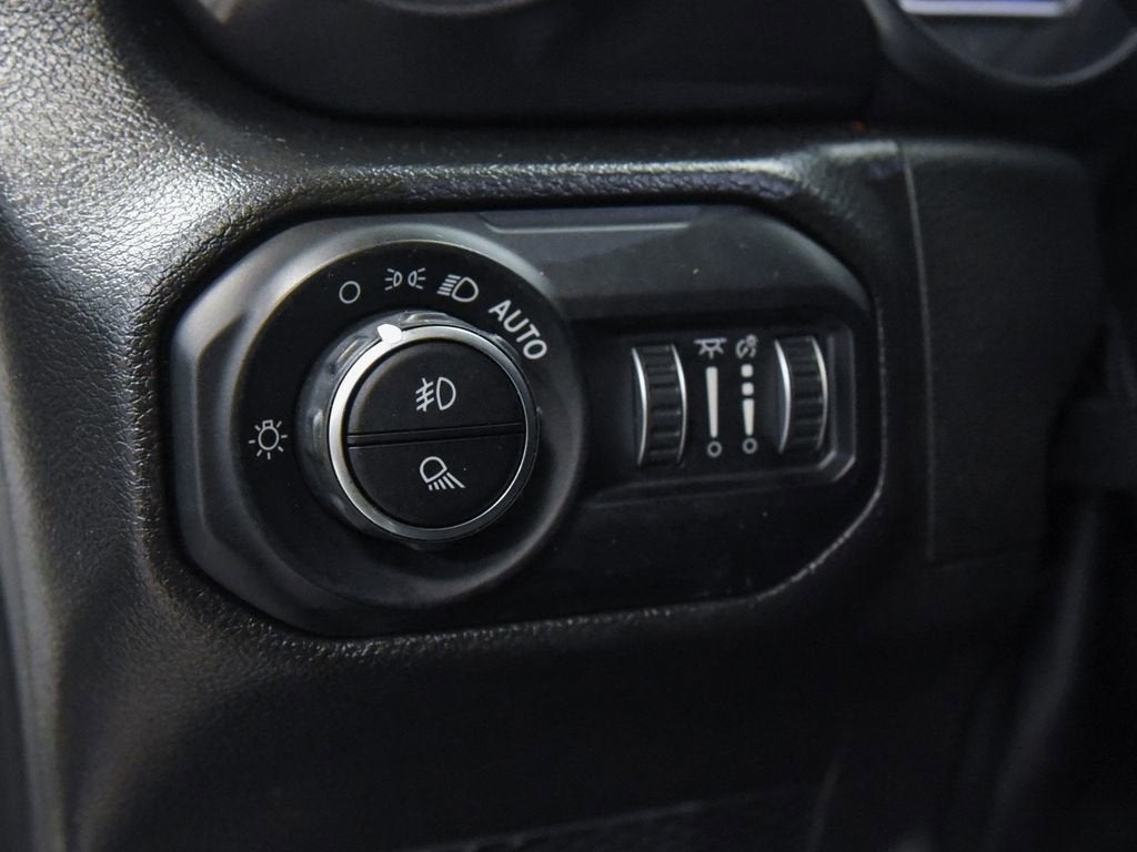 2022 Jeep Gladiator Altitude