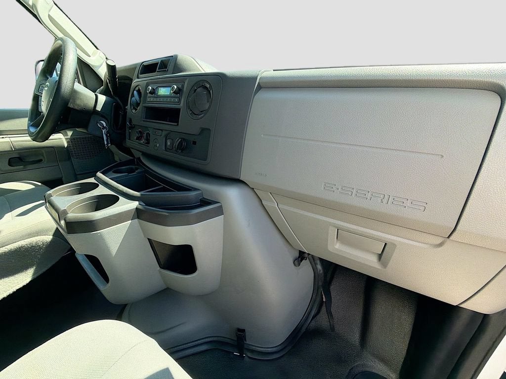 2023 Ford E-Series Cutaway CUTWY