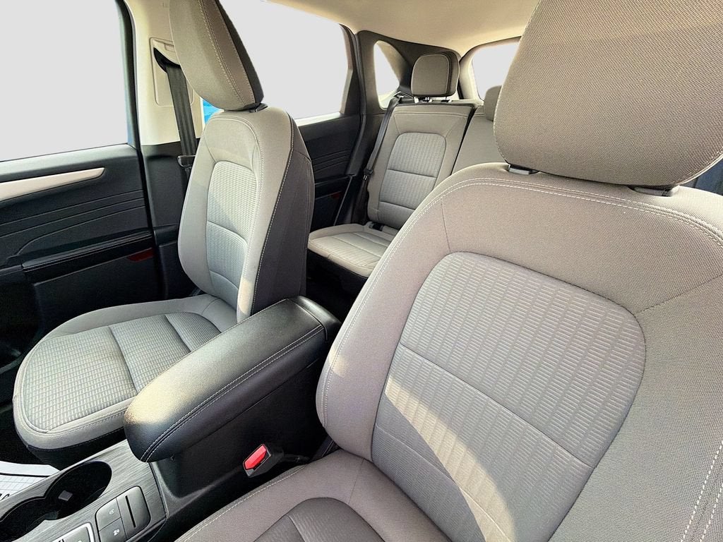2022 Ford Escape S