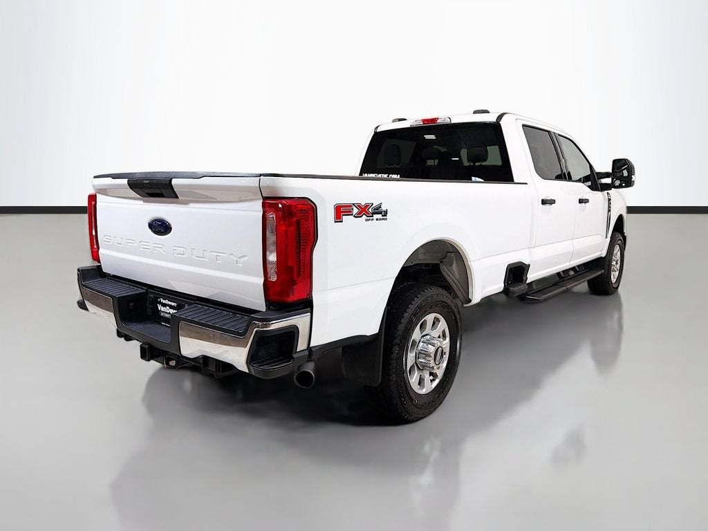 2024 Ford Super Duty F-350 SRW XL
