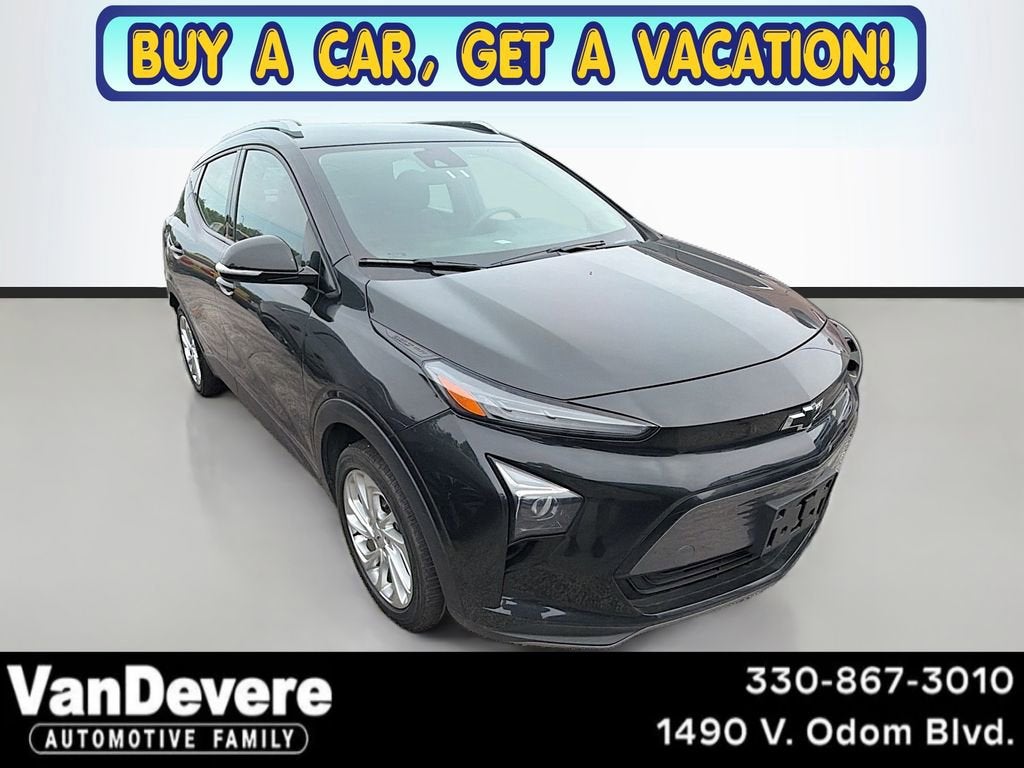 2023 Chevrolet Bolt EUV LT's photo