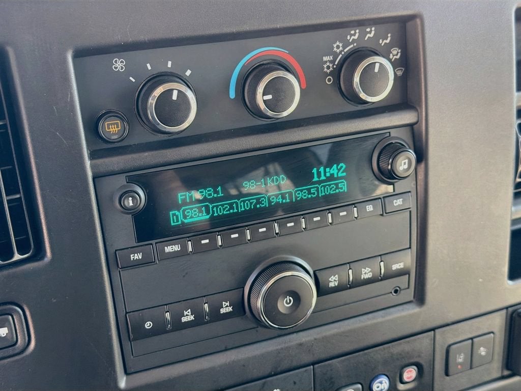 2019 Chevrolet Express Passenger 3500 LT