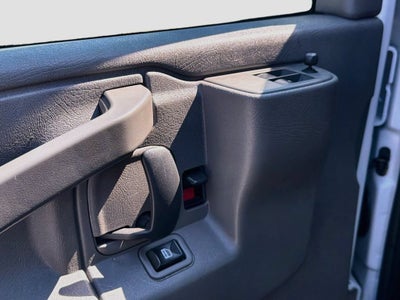 2019 Chevrolet Express Passenger 3500 LT