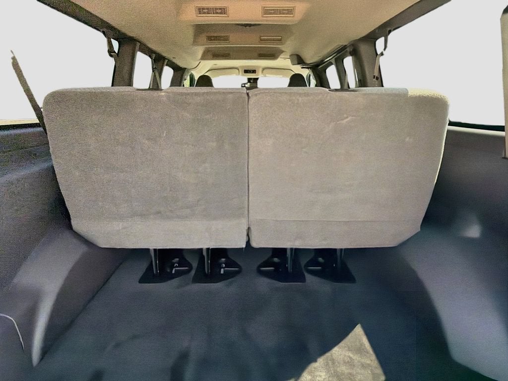 2019 Chevrolet Express Passenger 3500 LT