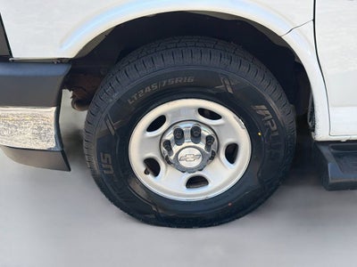 2019 Chevrolet Express Passenger 3500 LT