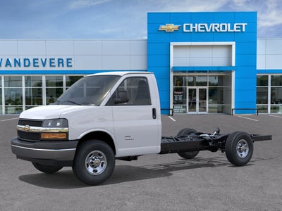 2026 Chevrolet Express Cutaway 3500 1WT
