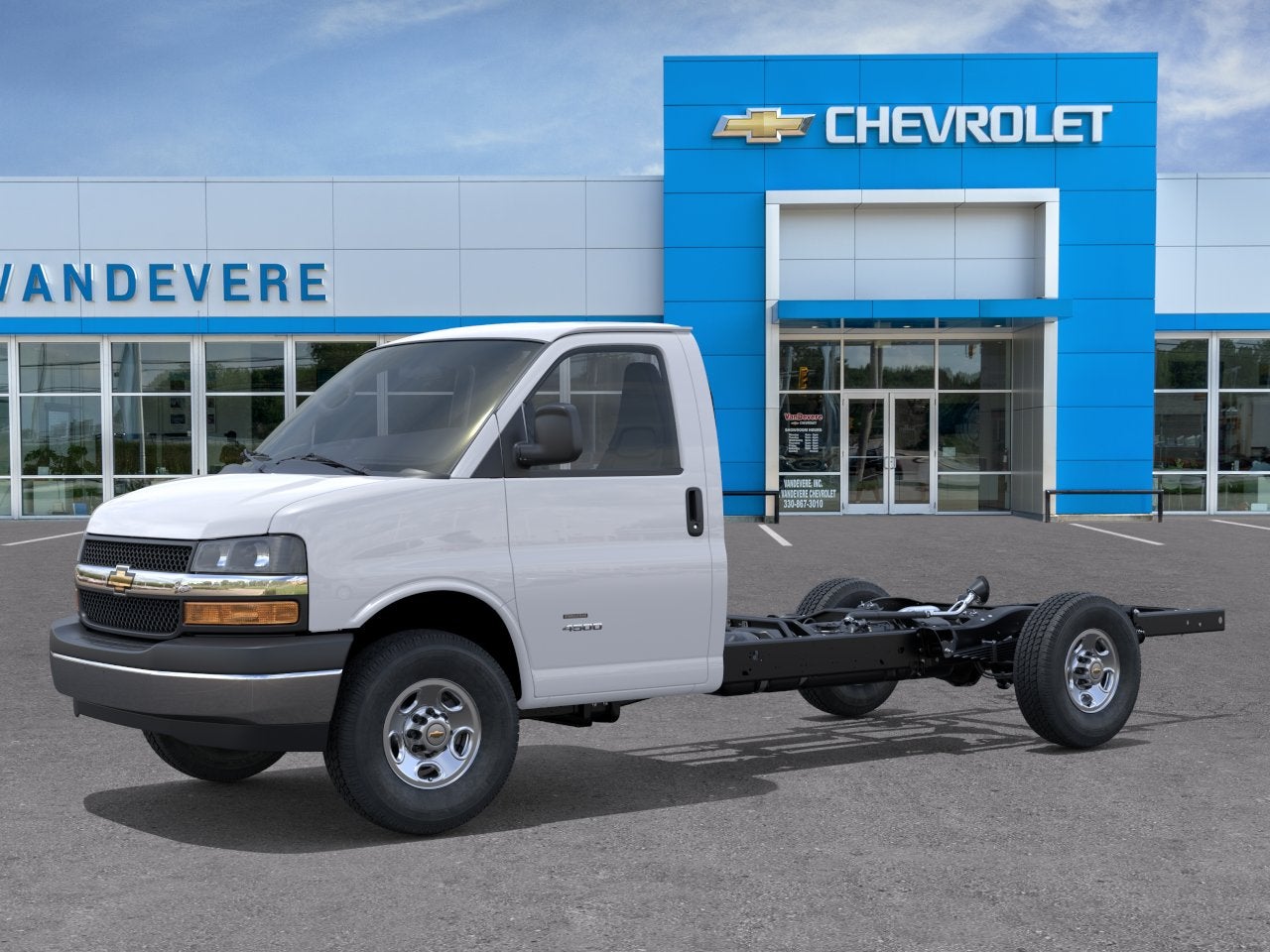 2026 Chevrolet Express Cutaway 3500 1WT