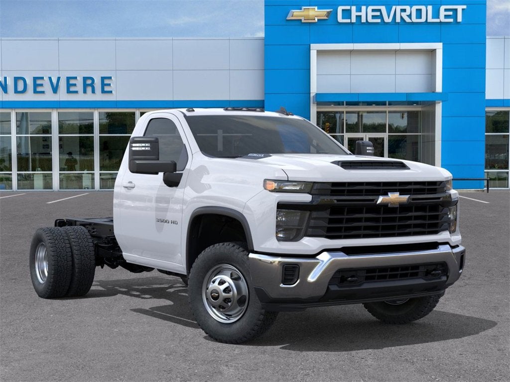 2026 Chevrolet Silverado 3500 HD Chassis Cab Work Truck