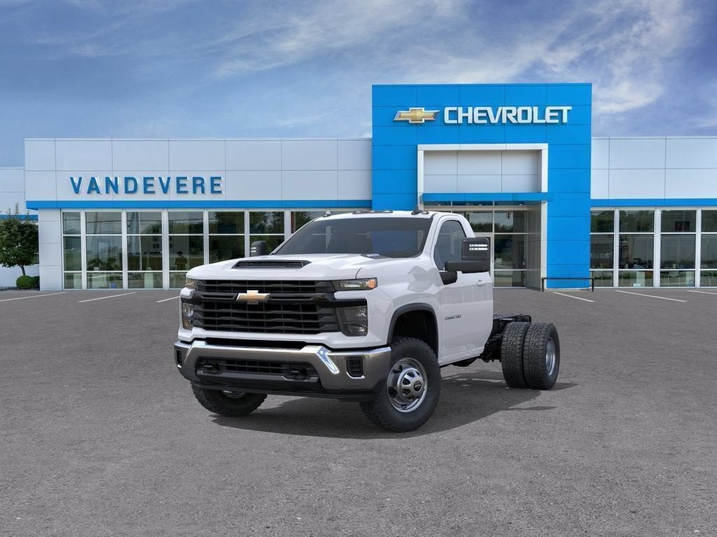 2026 Chevrolet Silverado 3500 HD Chassis Cab Work Truck