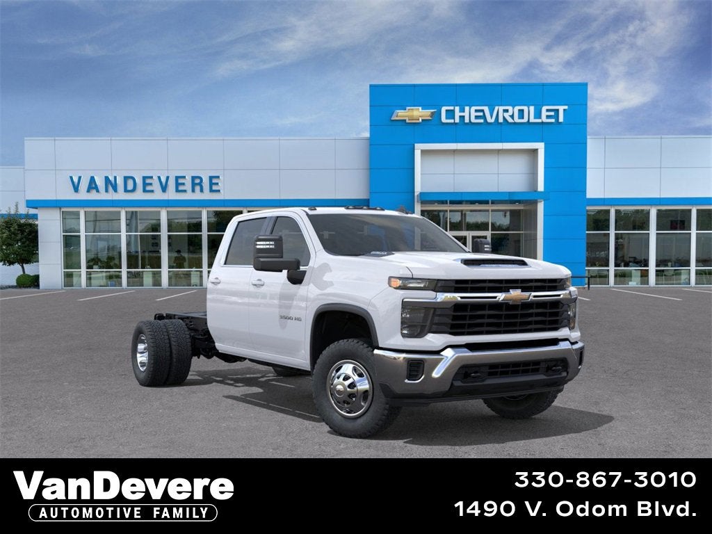 2026 Chevrolet Silverado 3500 HD Chassis Cab LT