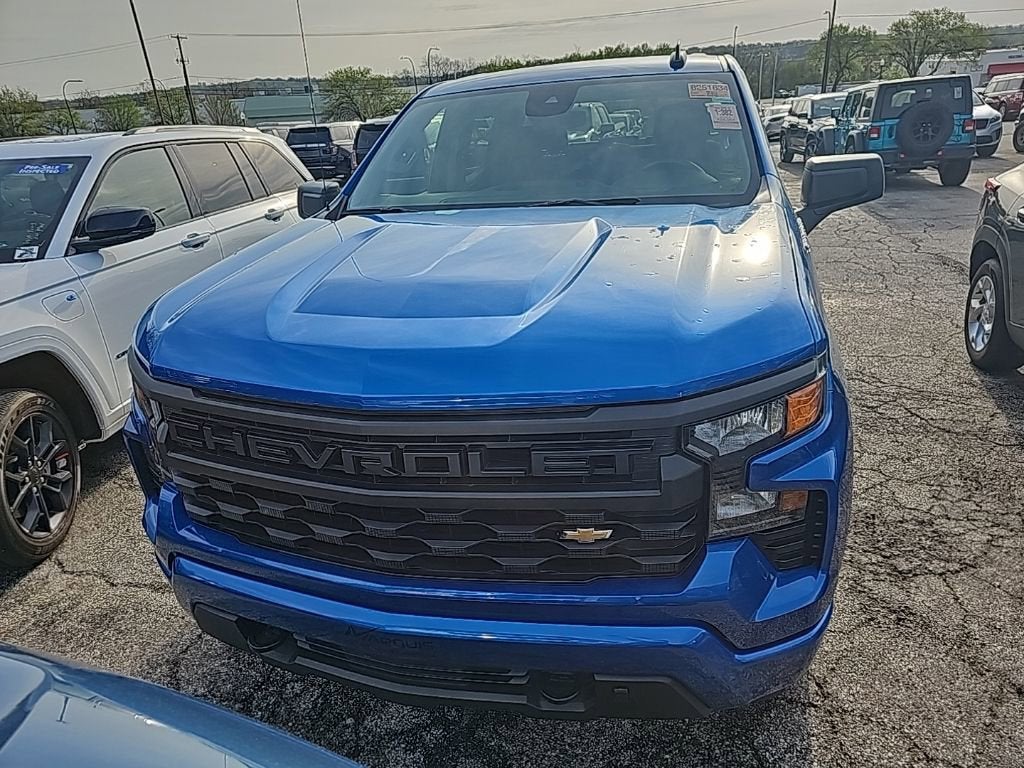 2024 Chevrolet Silverado 1500 Custom