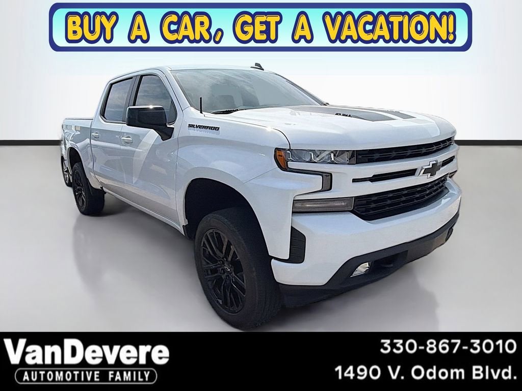 2022 Chevrolet Silverado 1500 RST 4X4 Crew Cab Short Box's photo