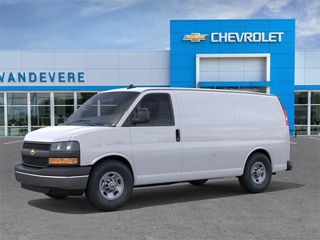 2025 Chevrolet Express Cargo 3500 WT