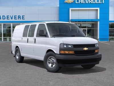 2025 Chevrolet Express Cargo 3500 WT