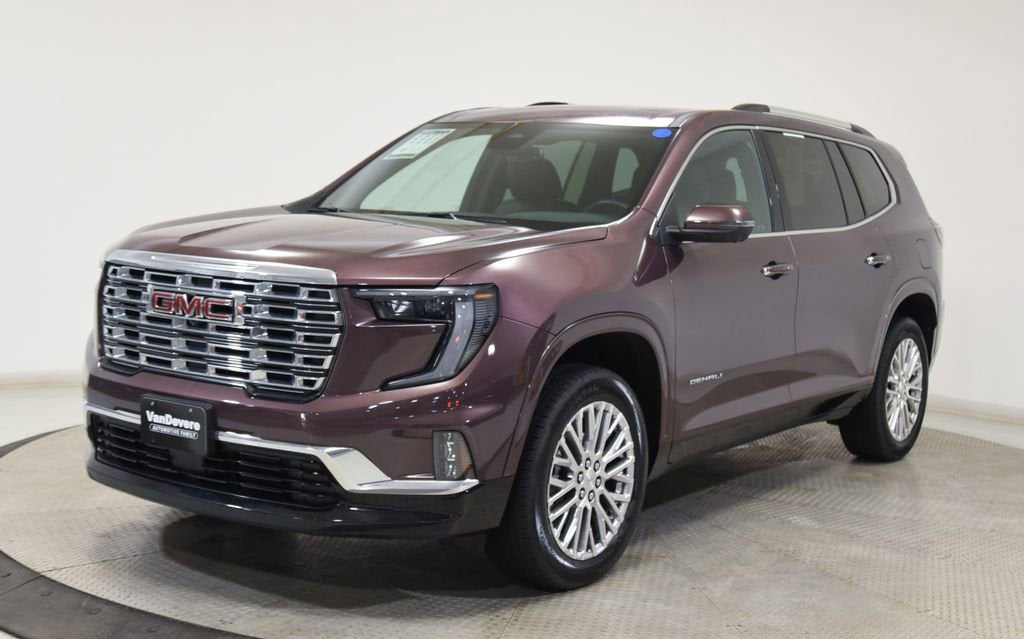 2024 GMC Acadia Denali