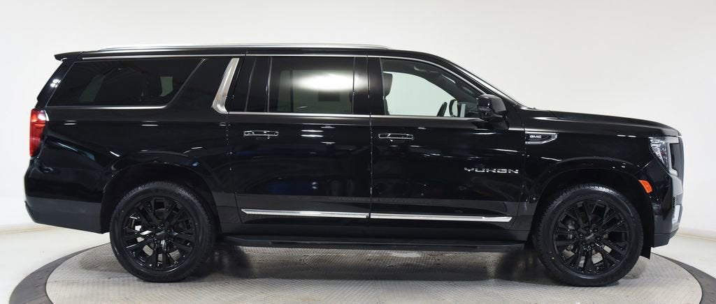 2024 GMC Yukon XL SLT