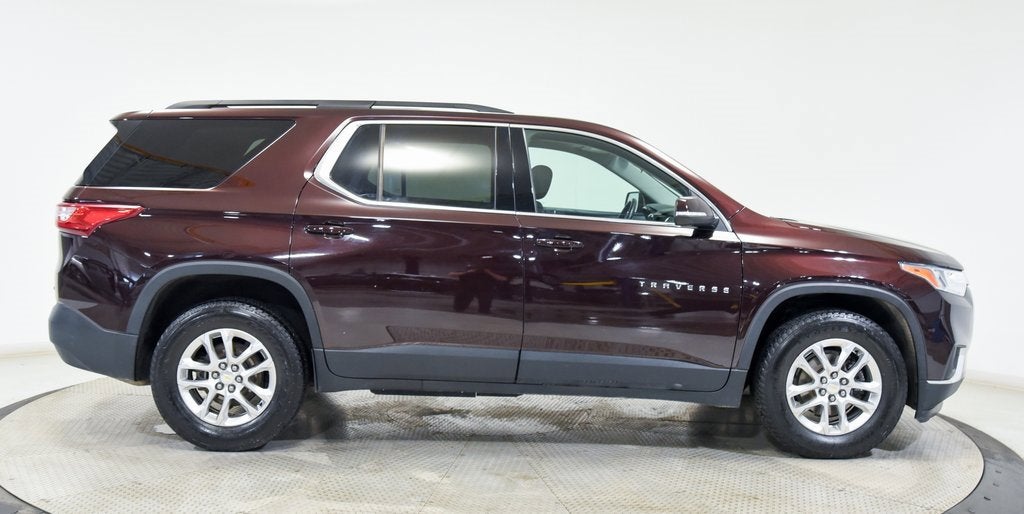 2021 Chevrolet Traverse LT Cloth