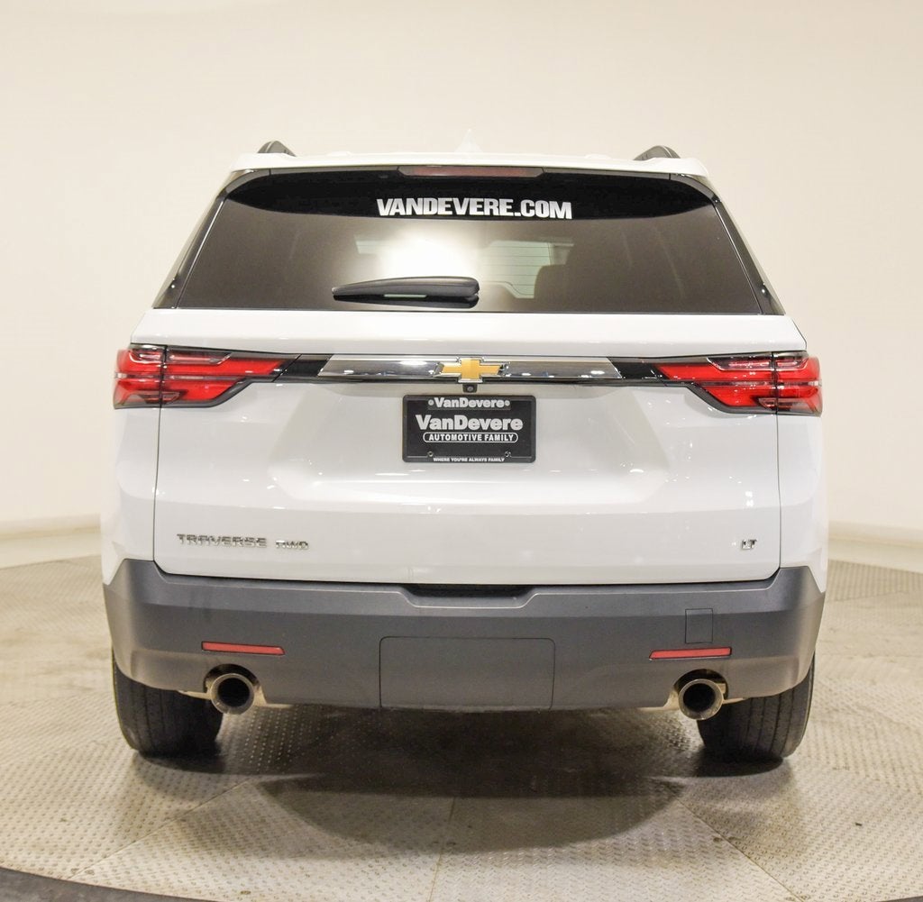 2023 Chevrolet Traverse LT Leather