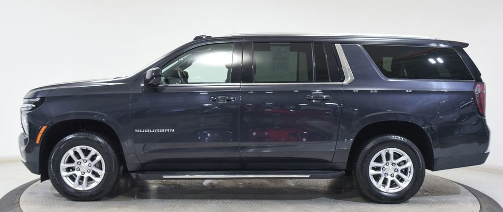 2025 Chevrolet Suburban LS