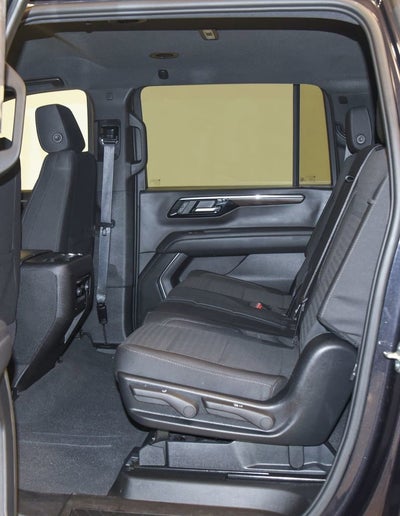 2025 Chevrolet Suburban LS