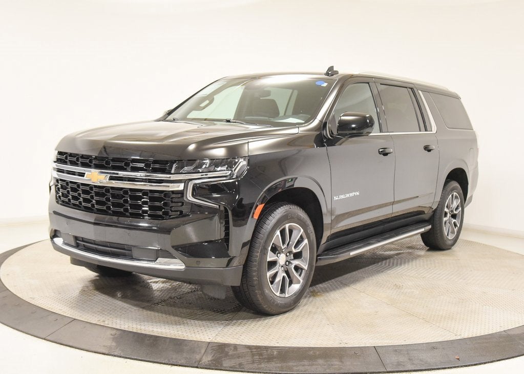 2023 Chevrolet Suburban LS