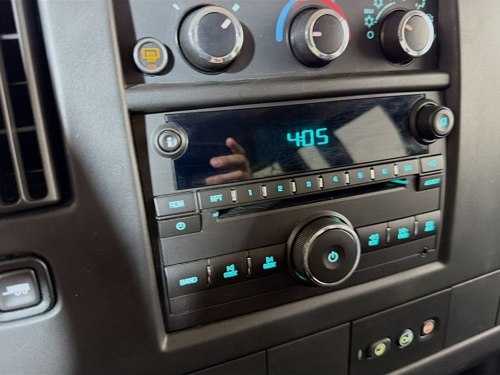 2013 Chevrolet Express Passenger 3500 LS