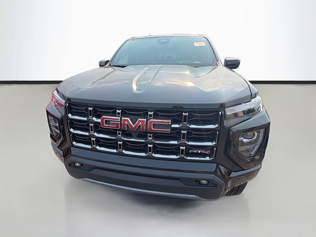 2025 GMC Canyon AT4