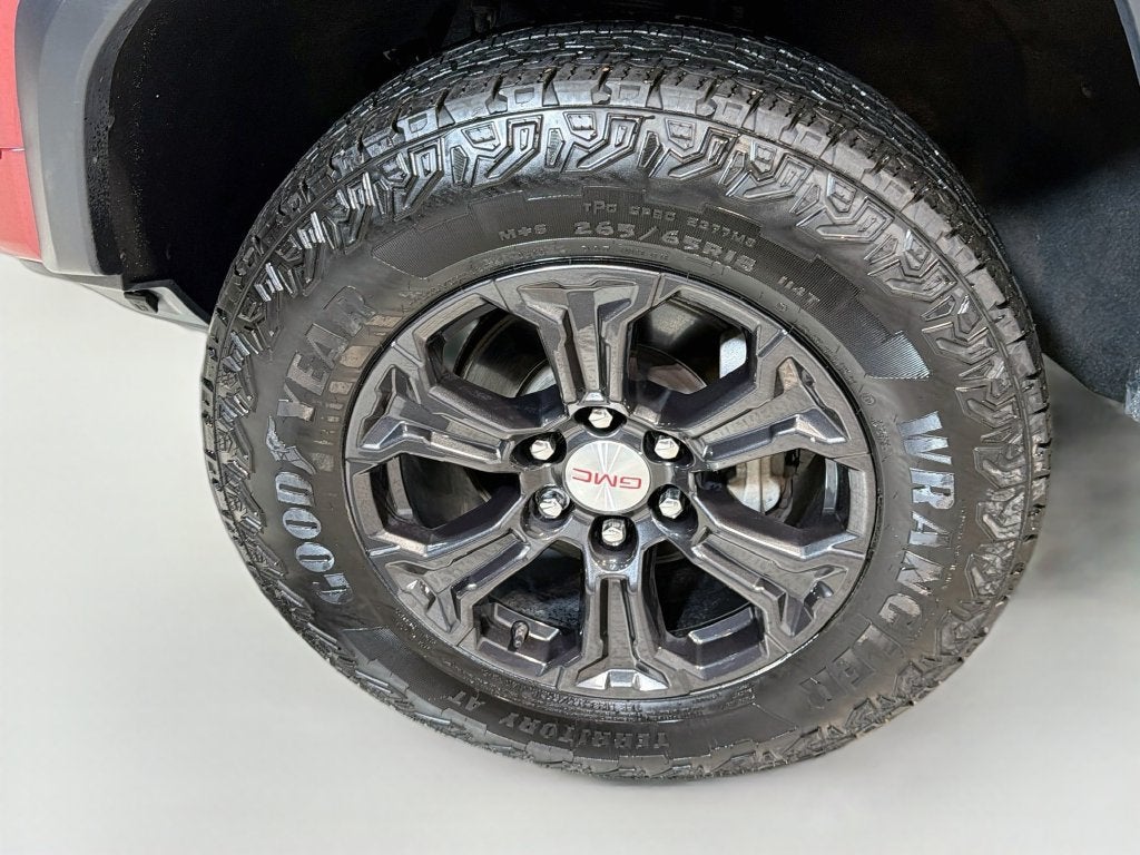 2024 GMC Canyon Elevation