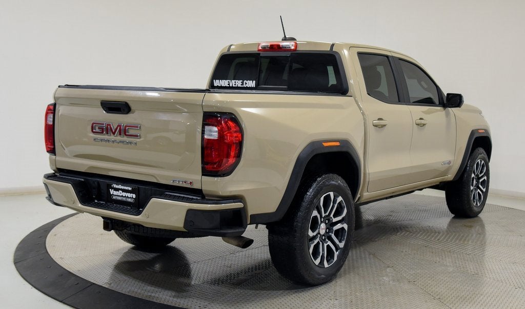 2024 GMC Canyon AT4