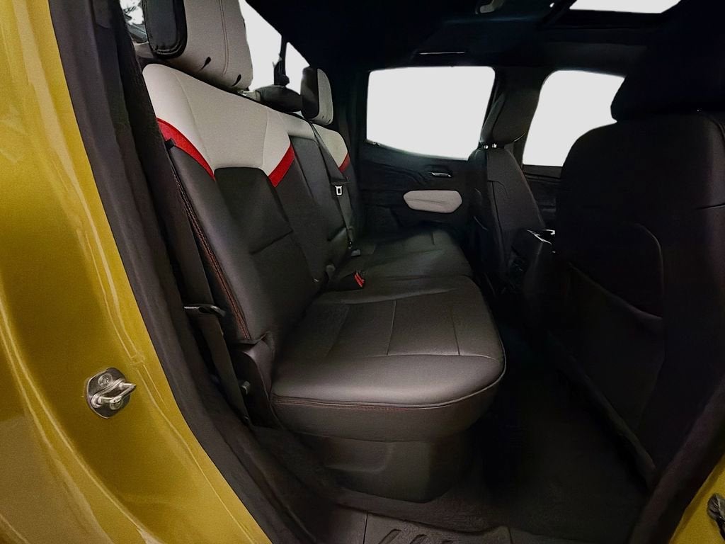 2024 GMC Canyon AT4X