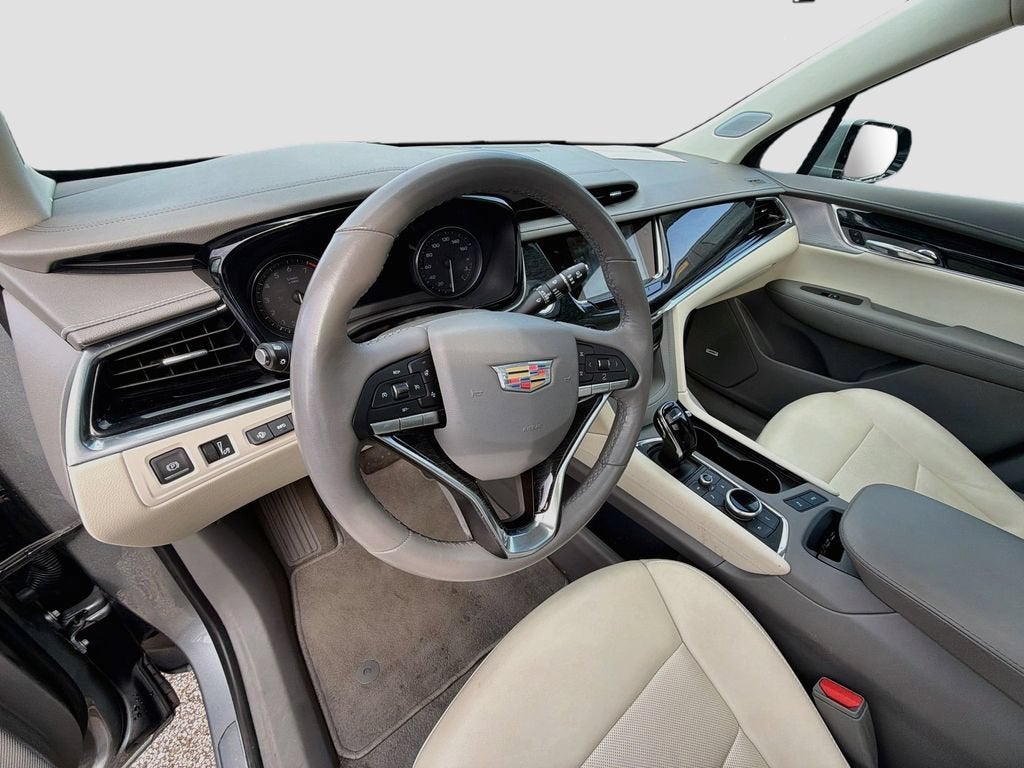 2023 Cadillac XT6 FWD Premium Luxury