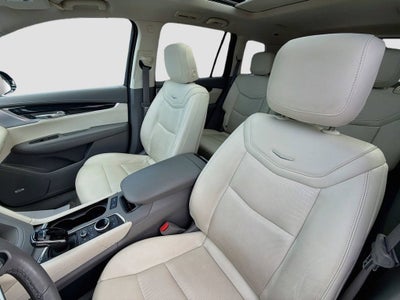2023 Cadillac XT6 FWD Premium Luxury