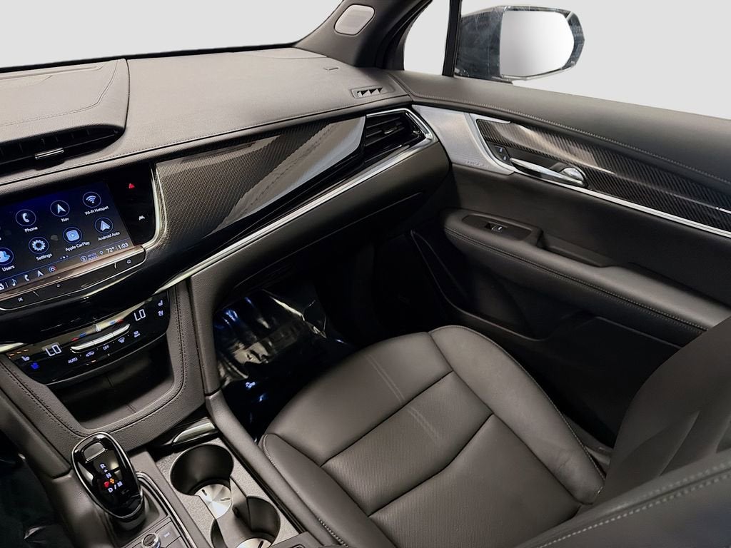 2025 Cadillac XT6 Sport