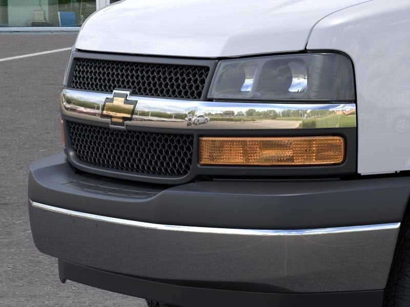 2026 Chevrolet Express Cutaway 3500 1WT