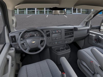 2025 Chevrolet Express Cutaway 3500 1WT