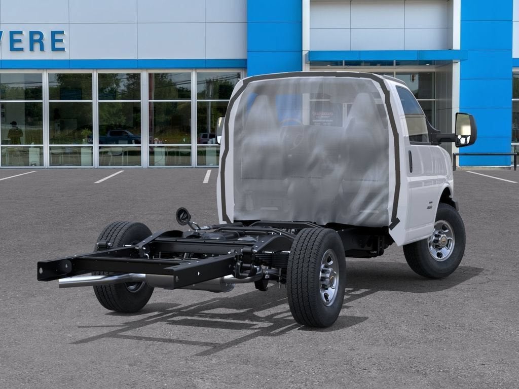 2026 Chevrolet Express Cutaway 3500 1WT