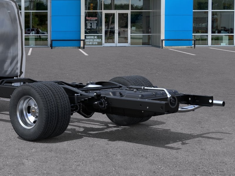 2025 Chevrolet Express Cutaway 3500 1WT