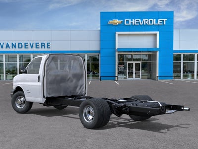 2025 Chevrolet Express Cutaway 3500 1WT