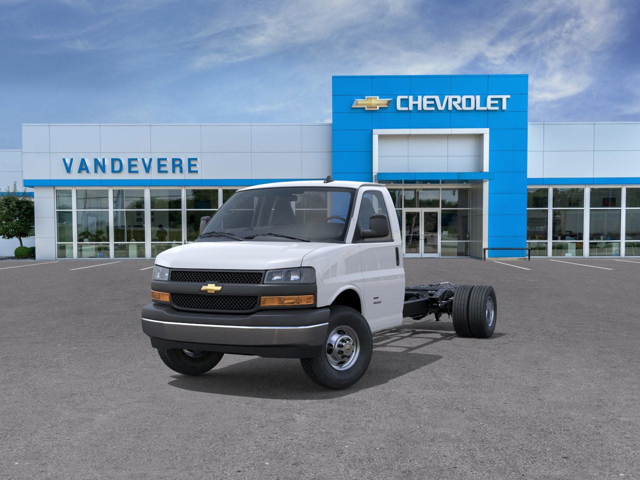 2025 Chevrolet Express Cutaway 3500 1WT