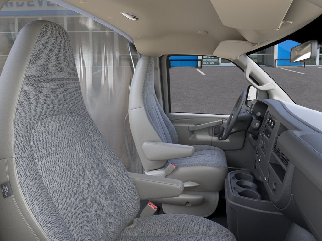 2026 Chevrolet Express Cutaway 4500 2WT