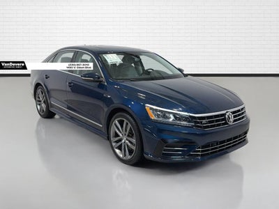 2019 Volkswagen Passat 2.0T SE R-Line