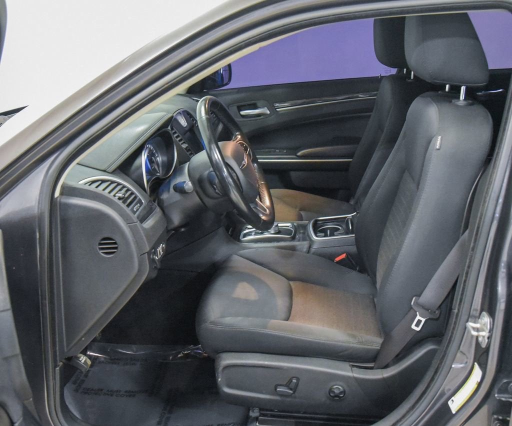 2019 Chrysler 300 Touring
