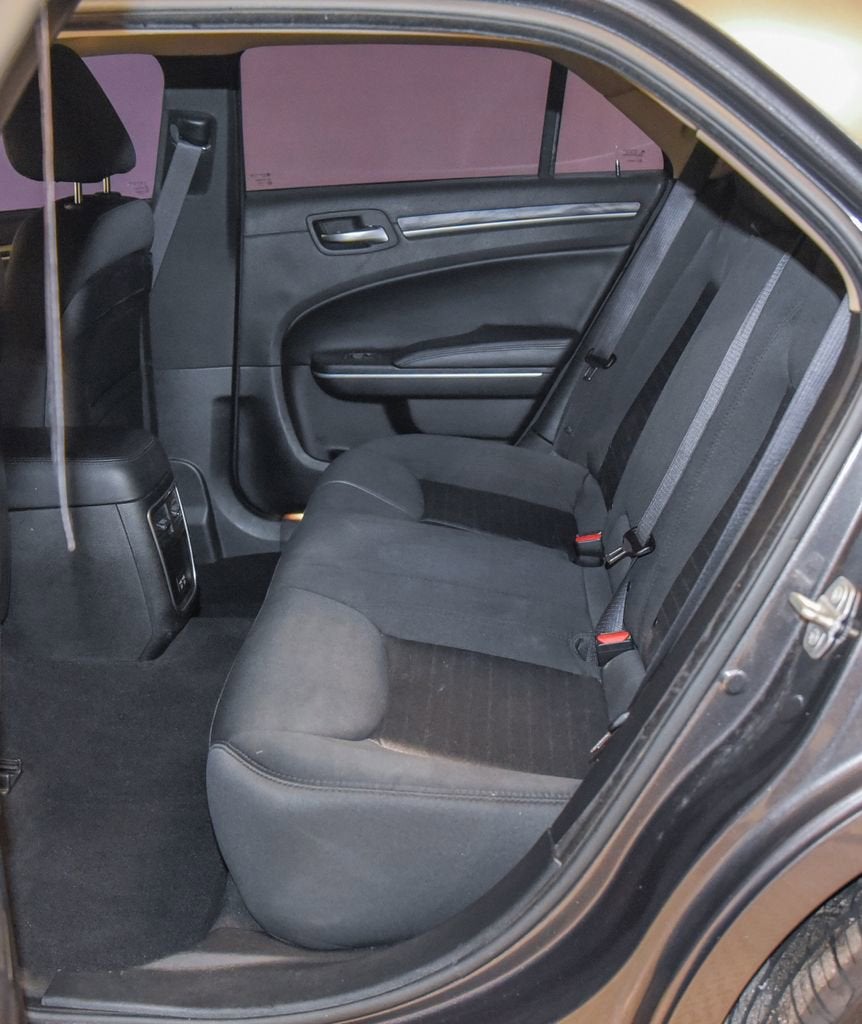 2019 Chrysler 300 Touring