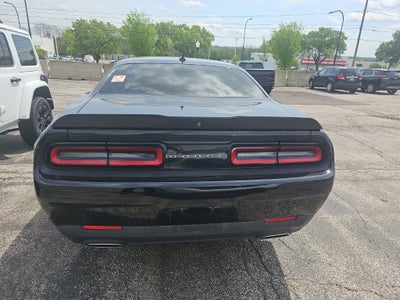 2018 Dodge Challenger SXT Plus