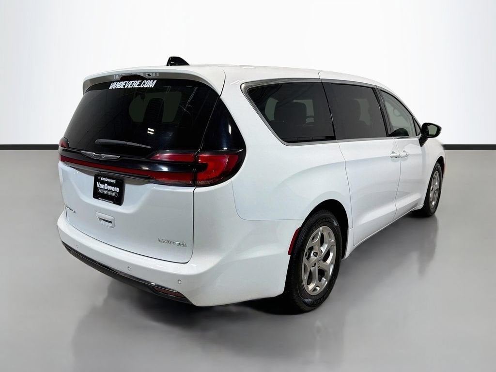 2024 Chrysler Pacifica Limited