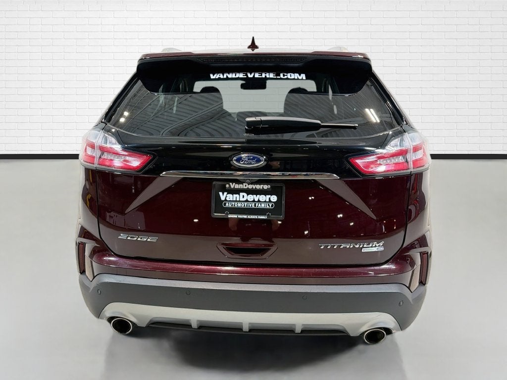 2019 Ford Edge Titanium