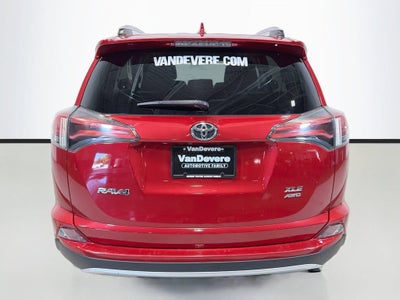 2016 Toyota RAV4 XLE