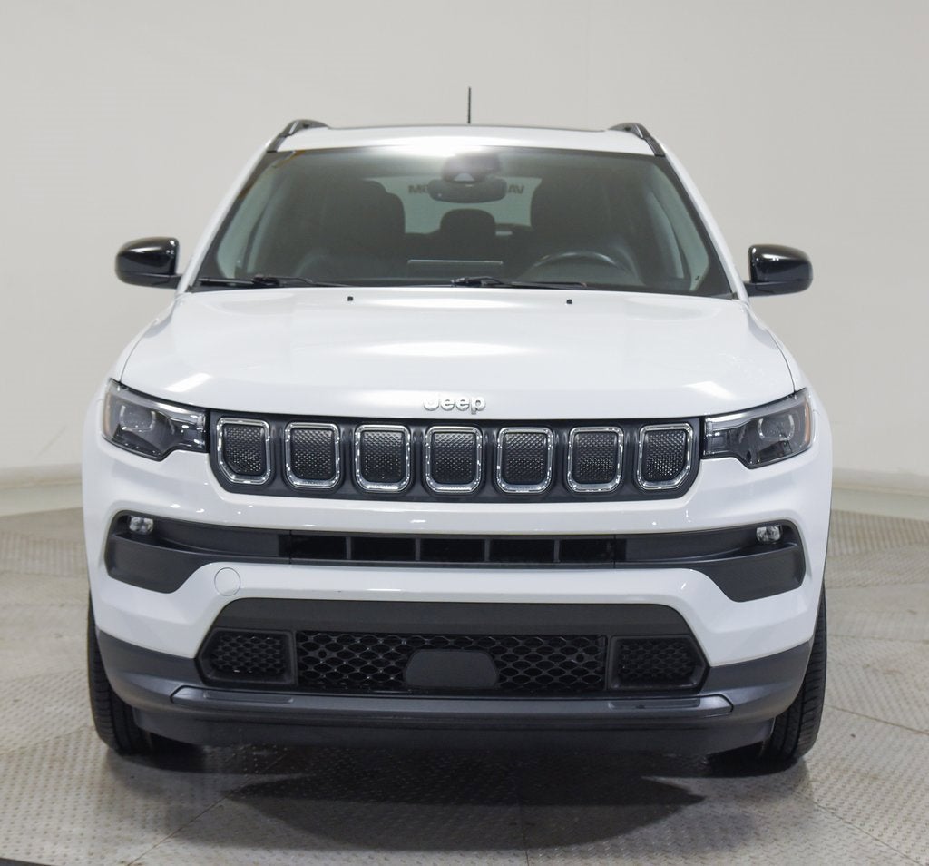2022 Jeep Compass Latitude Lux