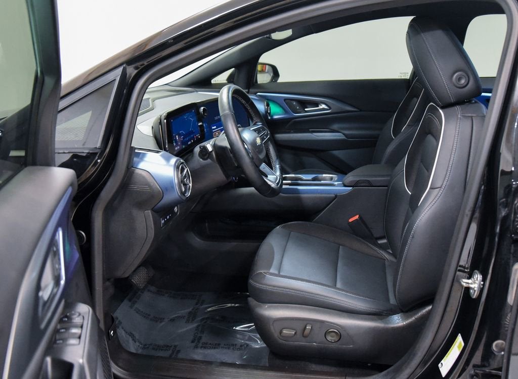 Used 2024 Chevrolet Equinox EV LT with VIN 3GN7DMRPXRS271753 for sale in Akron, OH