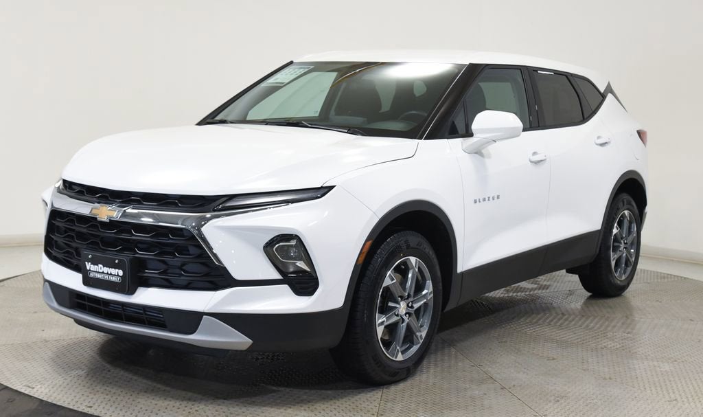 2025 Chevrolet Blazer 2LT